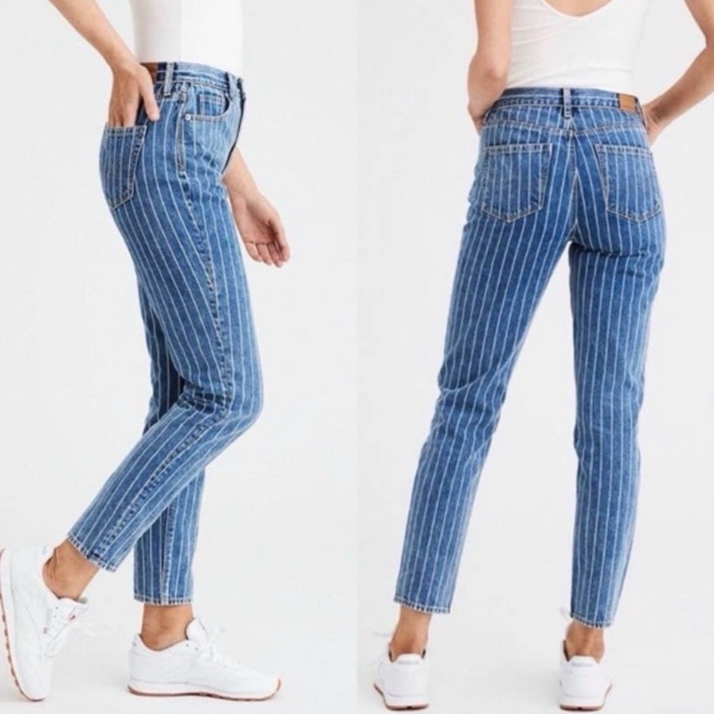 American Eagle Mom Jeans White Pinstripe Blue Denim High Rise 8 Regular